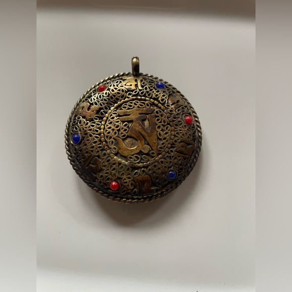 Vintage Pendant - Picture 3 of 7